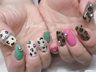 ネイル 芦辺 香奈のネイルデザイン