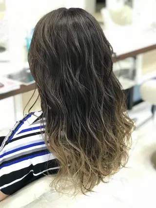 セミロング カラー 髪質改善×METEO 店長 貞松直也のヘアスタイル