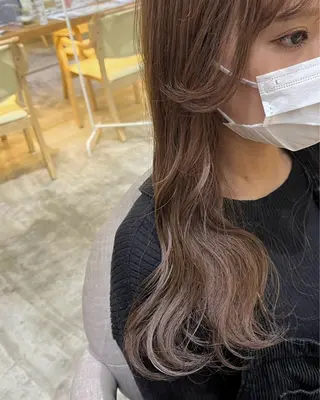 ロング カラー 暖色/まろベージュ/ シカタユウカのヘアスタイル