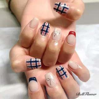 ネイル Bell Flowerのネイルデザイン