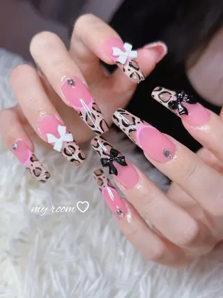 ネイル うるま市サロン Yuko Izawaのネイルデザイン