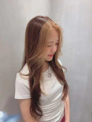 ミディアム カラー ラフィスヘアードープ所属・👑髪質改善wカラー /ハイトーン/アユカのヘアスタイル