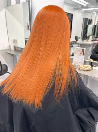 ロング カラー TATSU ミルクティーベージュのヘアスタイル