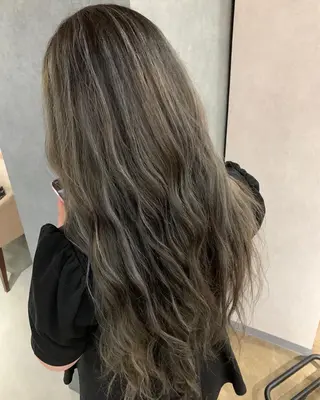 ロング カラー salonLEPIA ヒロ 矢場町 栄のヘアスタイル