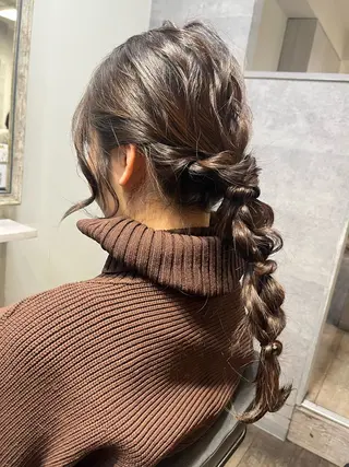 セミロング 袋瀬 玲奈のヘアスタイル