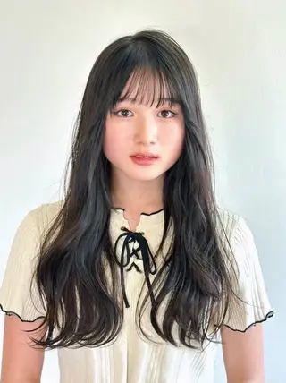 ロング カラー パーマ 🫧小顔×似合わせ× 透明感カラー🫧のヘアスタイル