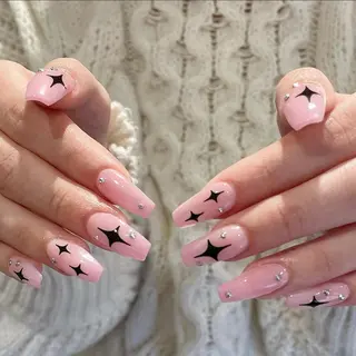 ネイル Manamǐ 個性派のネイルデザイン