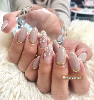 ロング カラー ヘアアレンジ キッズ ネイル マツエク・マツパ MALCAnail(マルカネイル)所属・荒木 莉奈のネイルデザイン