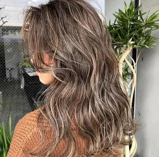 ミディアム カラー パーマ ヘアアレンジ メンズ キッズ ネイル マツエク・マツパ waku岡崎店所属・圧倒的なクォリティ✨ waku 岡崎店のヘアスタイル