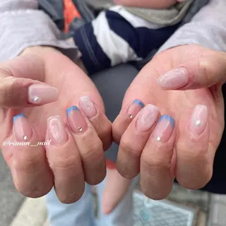 ネイル 𝓇𝒶𝓃𝒶𝓃 𝓃𝒶𝒾𝓁のネイルデザイン