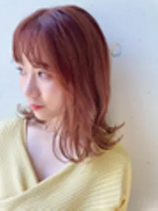 ミディアム SiLO 【シロ】のヘアスタイル