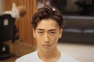 ミディアム パーマ メンズ 前田賢生 ご新規様はNGのヘアスタイル