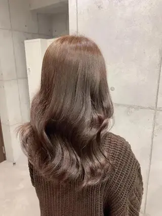 カラー newi 赤羽のヘアスタイル