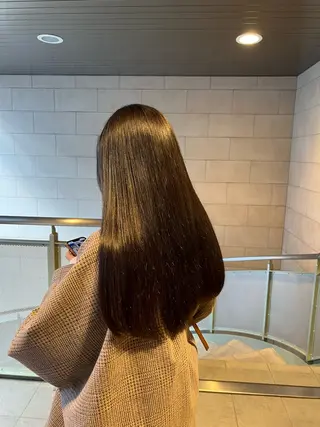 カラー 久永 菫のヘアスタイル