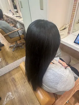 ロング KAMI-YU所属・森 千明のヘアスタイル
