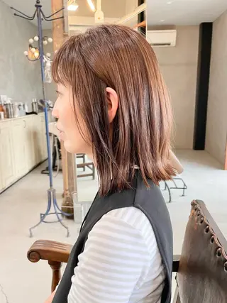 ミディアム 岡田 恭明のヘアスタイル