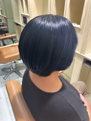 ショート カラー 八木 風歌のヘアスタイル
