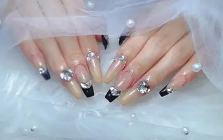 ネイル U nail 🩷新宿店のネイルデザイン