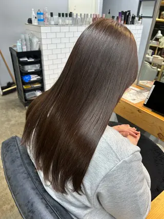 カラー ROCCOeast Rukaのヘアスタイル