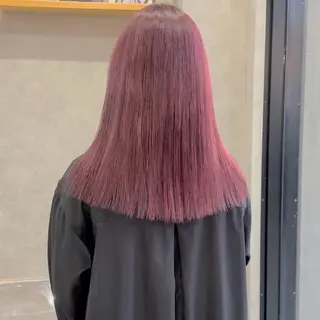 セミロング カラー はちすか るかのヘアスタイル