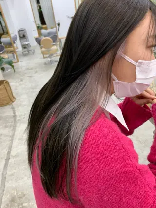 カラー amy.所属・amy.館澤 鮎奈のヘアスタイル