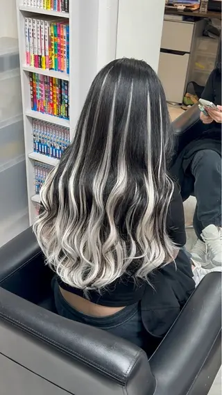 Pas de plan所属・パドゥプロン あんずのヘアスタイル