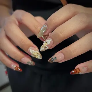 ネイル 鈴木 結奈のネイルデザイン