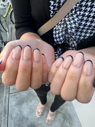 ネイル 藤井 里緒奈のネイルデザイン