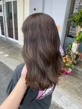 ロング カラー miloc那覇 MIKUのヘアスタイル