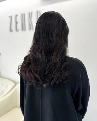 ロング カラー パーマ コテ巻き風パーマ/ キミシマカイトのヘアスタイル