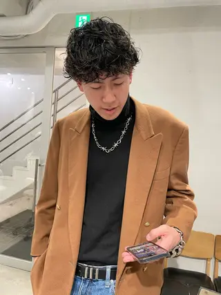 ショート パーマ メンズ スパイラルパーマ 🌐hina⭐️のヘアスタイル