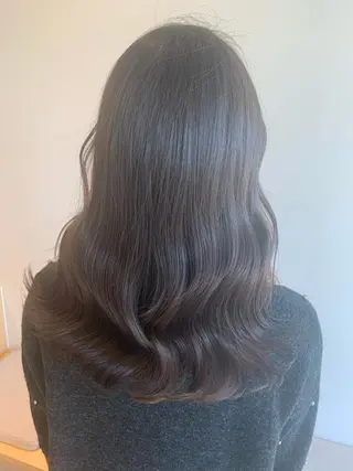 カラー 村松 萌のヘアスタイル