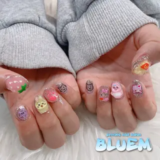 ネイル BLUEM所属・BLUEM さやかのネイルデザイン