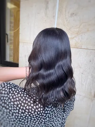 ミディアム カラー ミヤザキ タクトのヘアスタイル