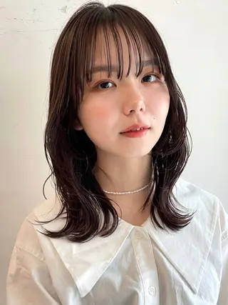 セミロング カラー OAK 学芸大学所属・秋葉萌　透明感カラー /レイヤー/ボブ♡のヘアスタイル