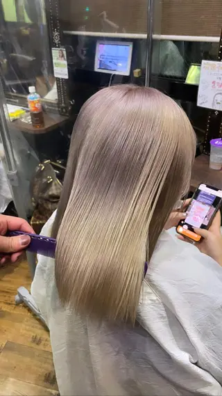 ミディアム 外国人風/ブリーチ 小泉じょうのヘアスタイル