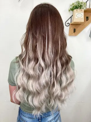 ロング カラー KEISUKE/ ブリーチ🧡エクステのヘアスタイル