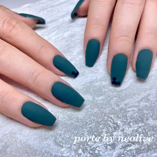 ネイル nail Eclat所属・志賀野 美喜のネイルデザイン