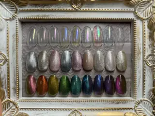 Nail Blue512所属・Nailist MINORIのネイルデザイン