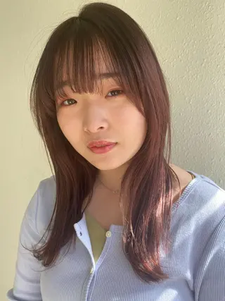 セミロング カラー UNU【ユヌ】所属・*UNU* RICOのヘアスタイル