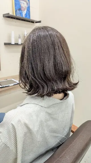 カラー ミディアム 藤村 優のヘアスタイル