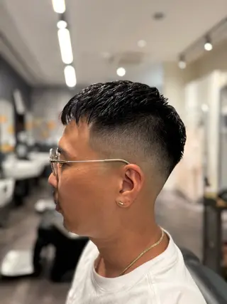 メンズ トミヤマ シュウトのヘアスタイル