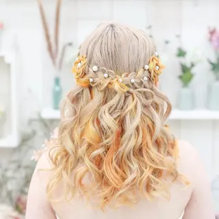 ロング ヘアアレンジ Studio taloのヘアスタイル