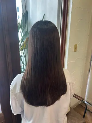 ロング 七海 芽亜利のヘアスタイル