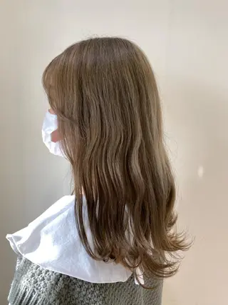 セミロング カラー 美髪改善・ブリーチ tadasuke⭐️のヘアスタイル