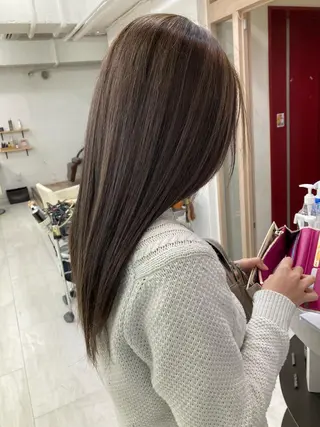 カラー 宇田川 直輝のヘアスタイル