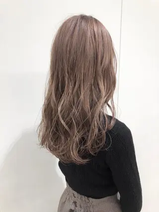 セミロング カラー ケアブリーチ 坪井佑樹のヘアスタイル
