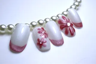 ネイル トータルビューティー サロンブリリアントのマツエク・マツパデザイン