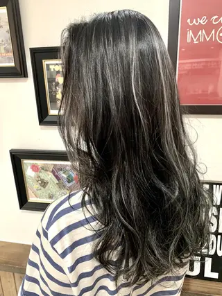 セミロング カラー ヘアアレンジ hair design NORM所属・吉田裕太/ハイライト ダブルカラーのヘアスタイル