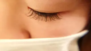 マツエク・マツパ 長持ちLEDマツエク 谷塚駅前店floveのマツエク・マツパデザイン